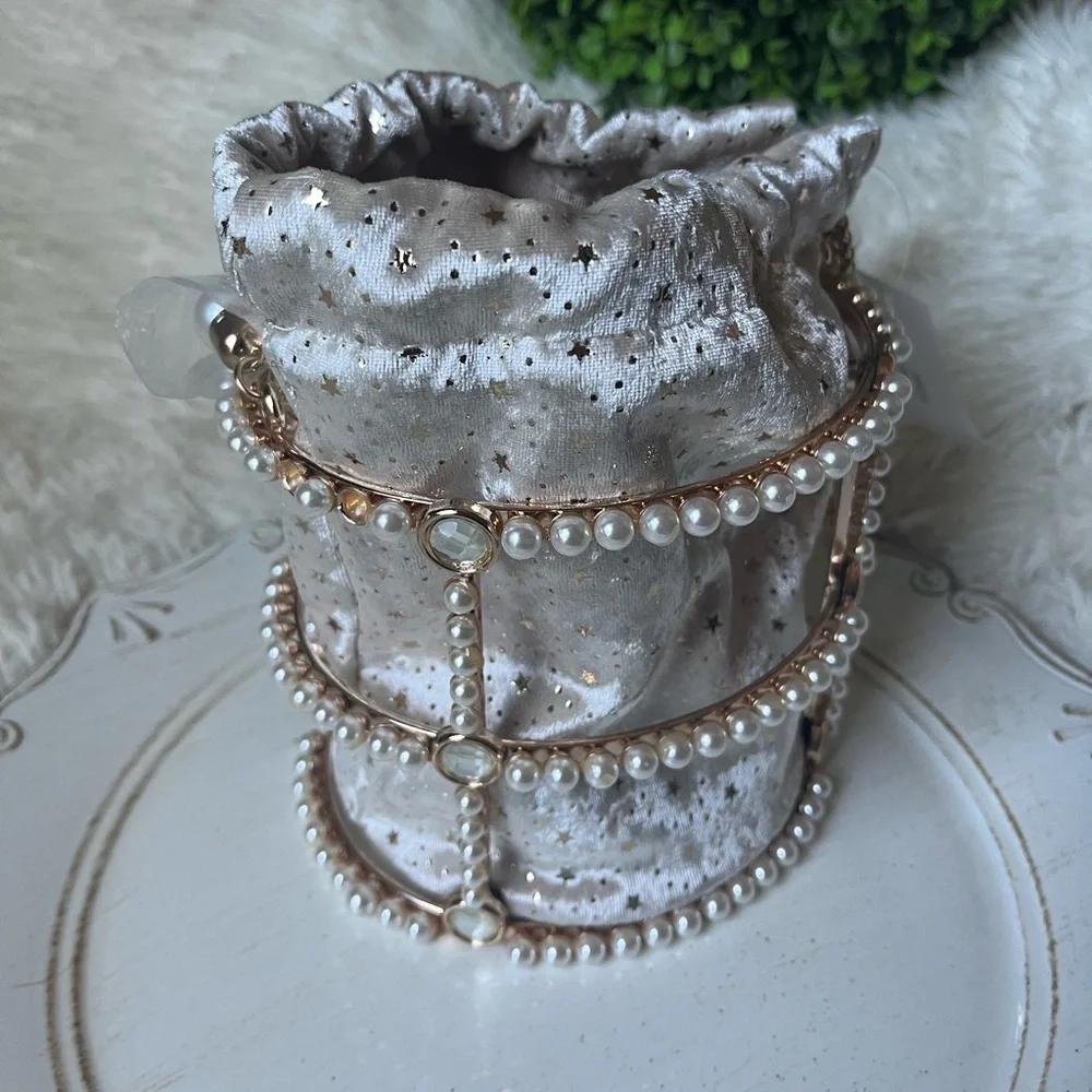 BOGO Elegant Pearl-Embellished gold tone basket or Bag - Picture 10 of 12